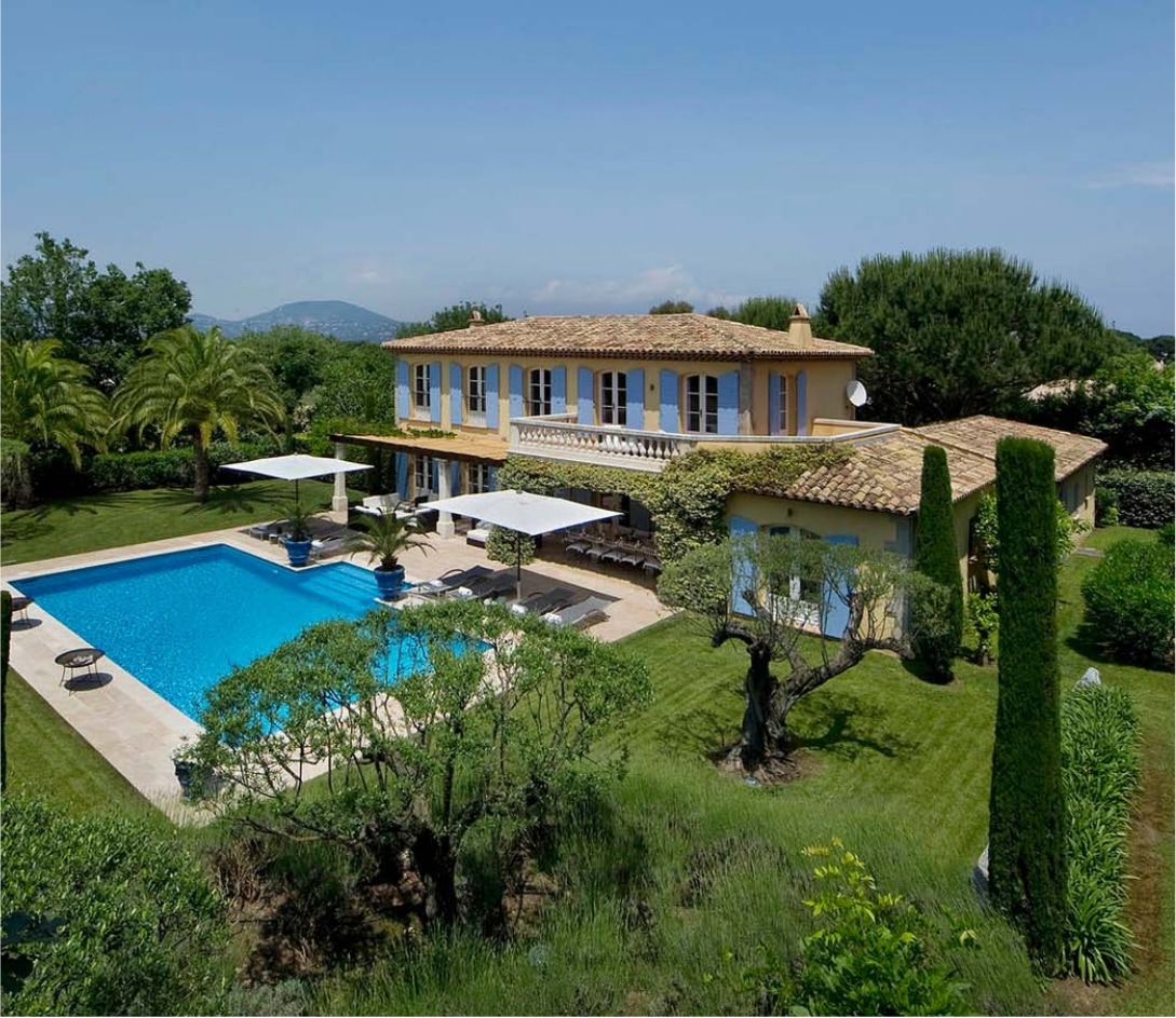 Luxury chalets for large groups